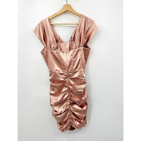 Superdown Satin off shoulder Corset Mini Dress in Blush Pink - Picture 3 of 5